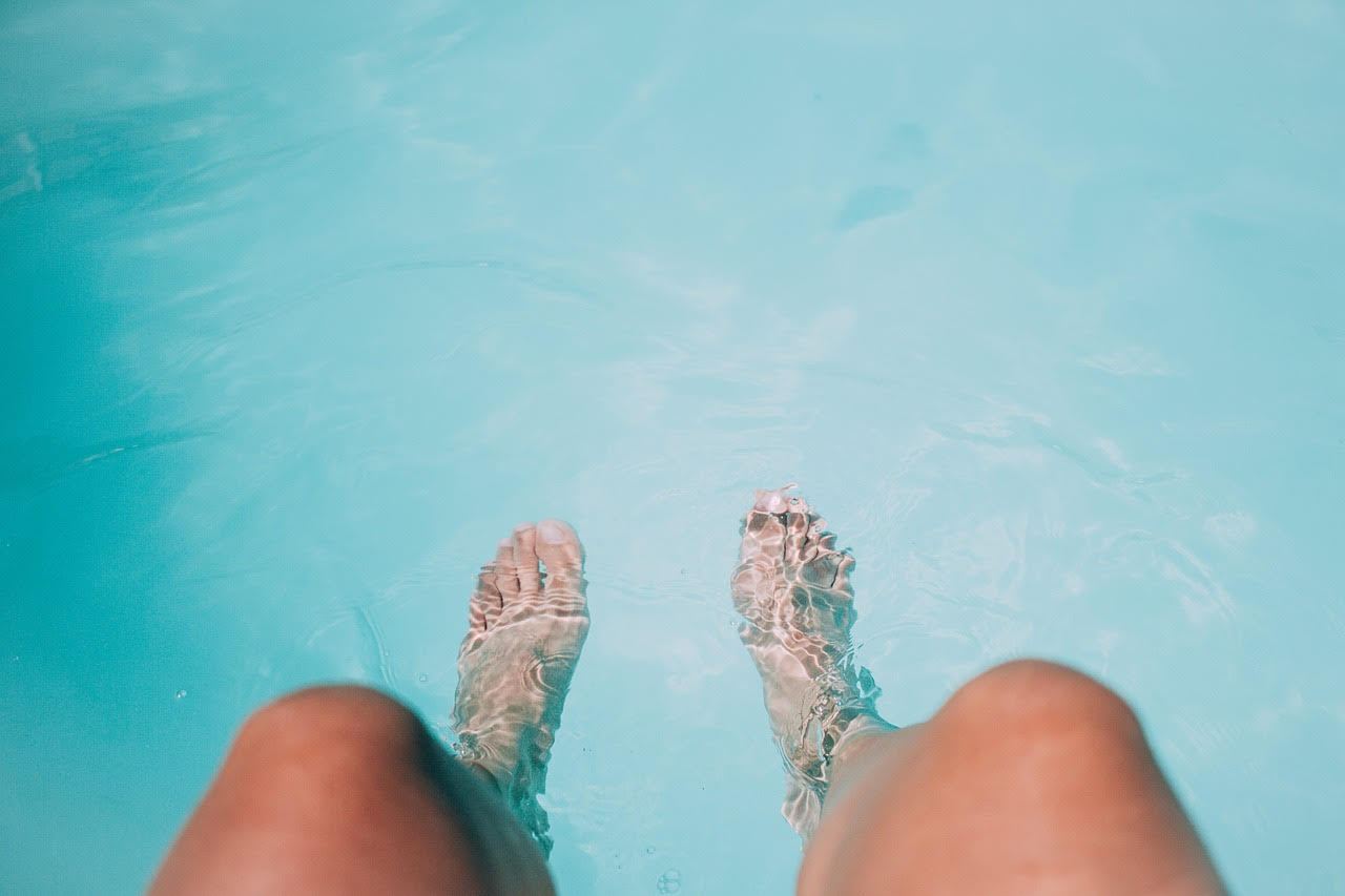 Piscina fuori terra rettangolare: sinonimo di Estate e divertimento