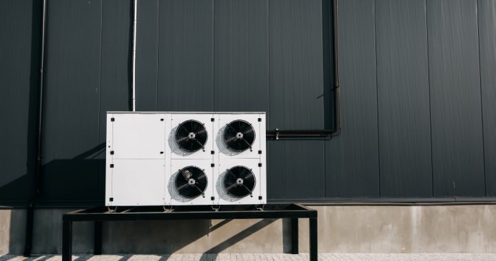 Manutenzione dei Pannelli Solari: Le Migliori Pratiche per un Impianto Efficiente